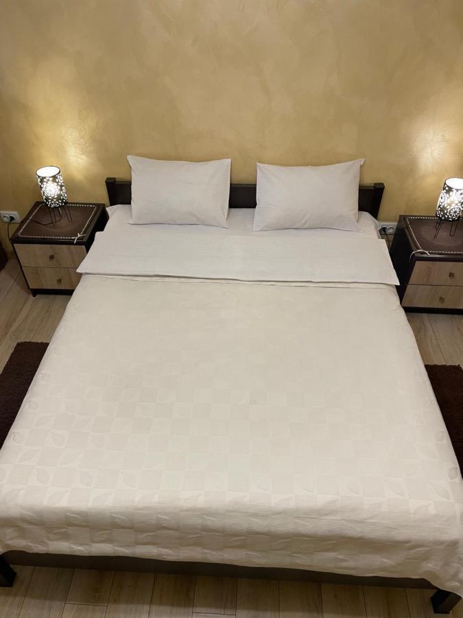 Guest House Sunrise Kamianets-Podilskyi Ngoại thất bức ảnh