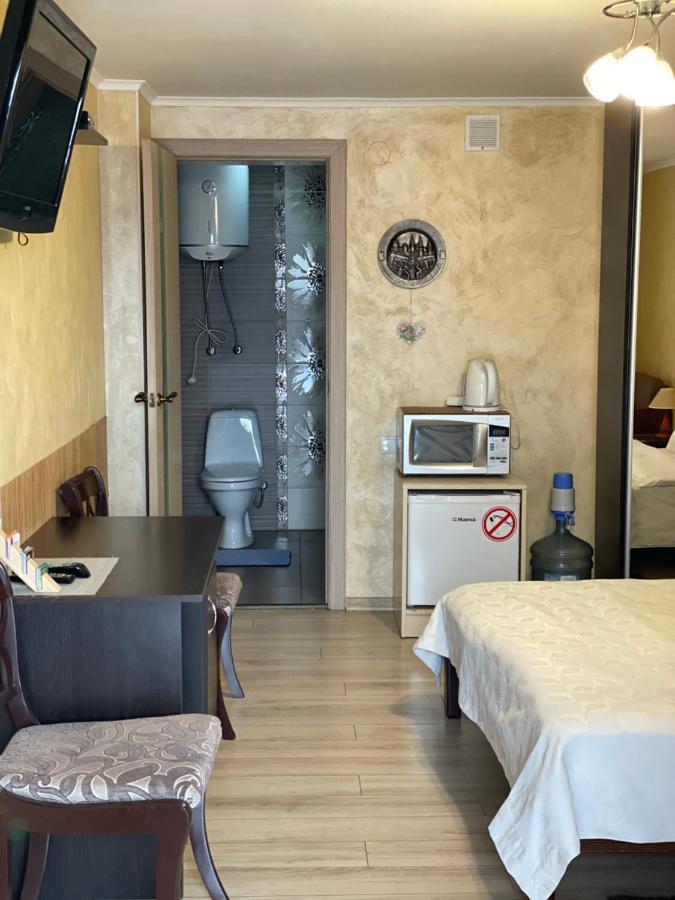 Guest House Sunrise Kamianets-Podilskyi Ngoại thất bức ảnh